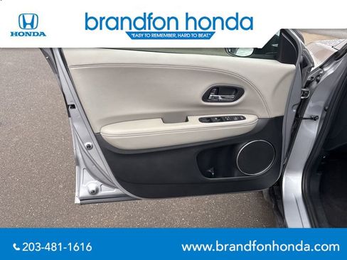 Used 2022 Honda HR-V EX-L image 11