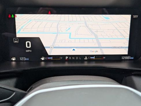 Used 2024 Chevrolet Colorado LT image 27