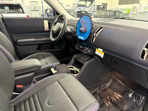 Certified 2025 MINI Cooper Countryman S image 23