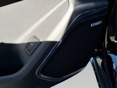 New 2026 Chevrolet Traverse RS w/ LPO, Floor Liner Package image 18