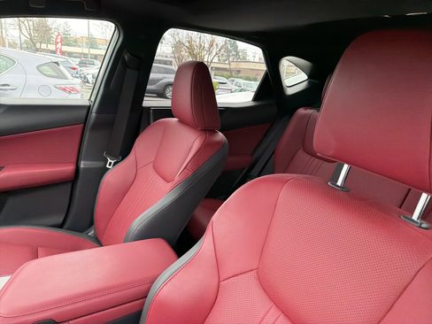 Used 2025 Lexus NX 350h AWD w/ Premium Package image 8