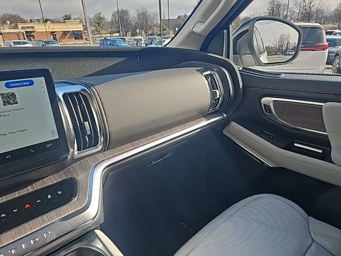 New 2026 Ford Expedition Max Platinum image 22