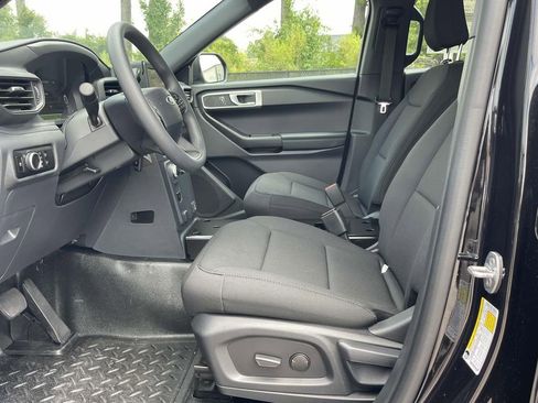 New 2025 Ford Explorer 4WD Police Interceptor image 10