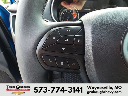 Used 2022 Jeep Cherokee Trailhawk w/ Trailer Tow Group AWD/4WD image 18