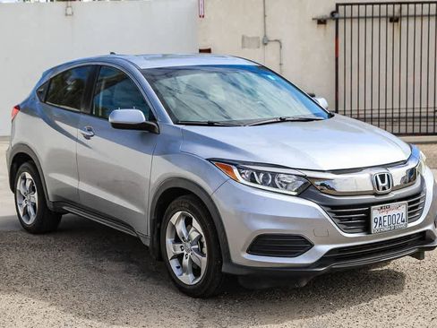 Used 2022 Honda HR-V LX image 3