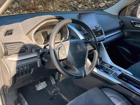 Used 2023 Mitsubishi Eclipse Cross SE image 12