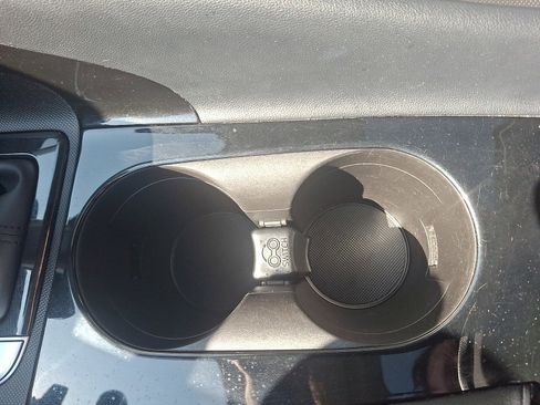 Certified 2023 Hyundai Elantra Limited image 26