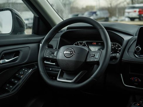 New 2026 Nissan Rogue Dark Armor AWD/4WD image 16