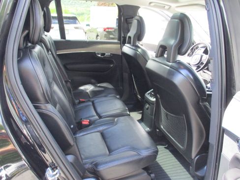Used 2021 Volvo XC90 T8 Inscription w/ Advanced Package AWD/4WD image 15