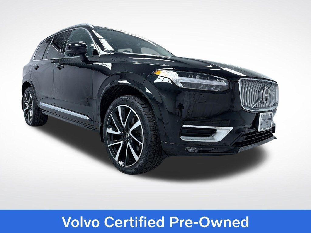 Used 2024 Volvo XC90 B6 Plus AWD/4WD image 1