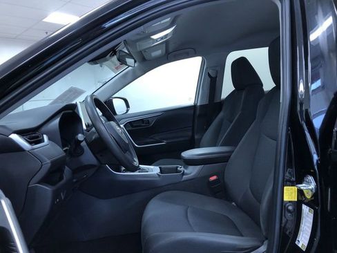 Certified 2023 Toyota RAV4 LE image 18