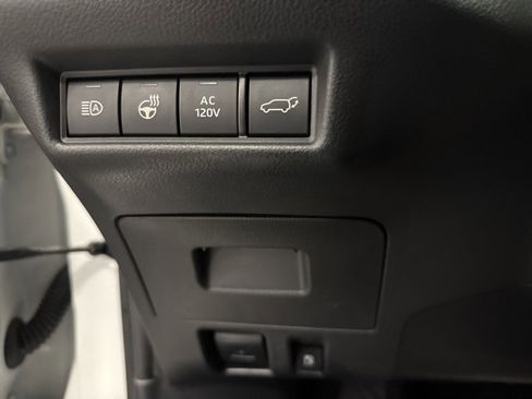 Used 2024 Toyota Grand Highlander AWD Hybrid image 27