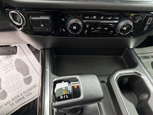 Used 2024 Chevrolet Silverado 1500 LT Trail Boss image 23