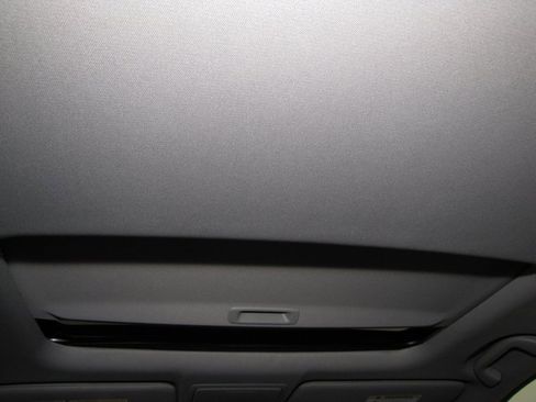 Certified 2022 Honda CR-V Touring image 17