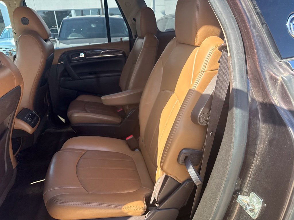 Used 2015 Buick Enclave Leather FWD image 10