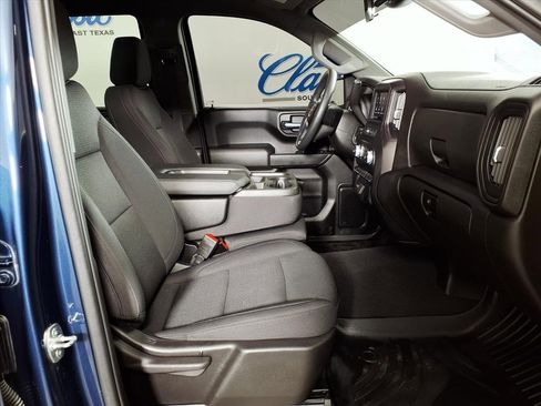 Used 2023 GMC Sierra 1500 Pro w/ Graphite Edition image 12