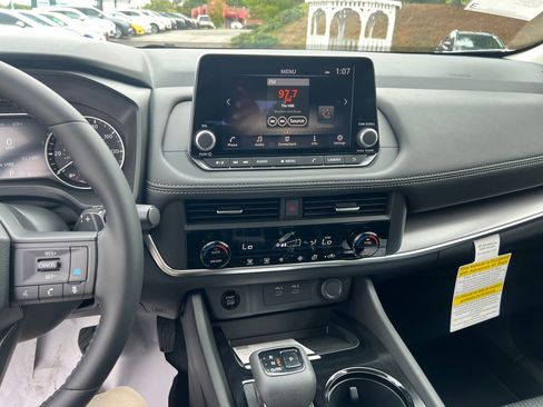 New 2026 Nissan Rogue SV image 19