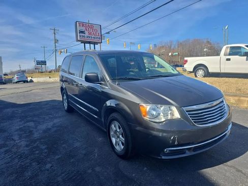 Used 2012 Chrysler Town & Country Touring w/ Entertainment Group #1 image 3