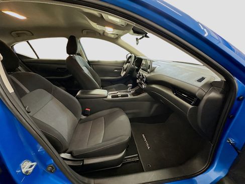 Used 2024 Nissan Sentra SV image 31