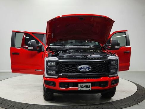 Used 2024 Ford F250 XL w/ STX Appearance Package image 10