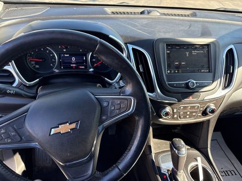 Used 2019 Chevrolet Equinox LT image 24