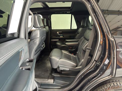 Used 2025 Ford Expedition Platinum w/ Stealth Performance Package AWD/4WD image 13