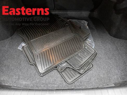 Used 2023 Nissan Sentra SV FWD image 9