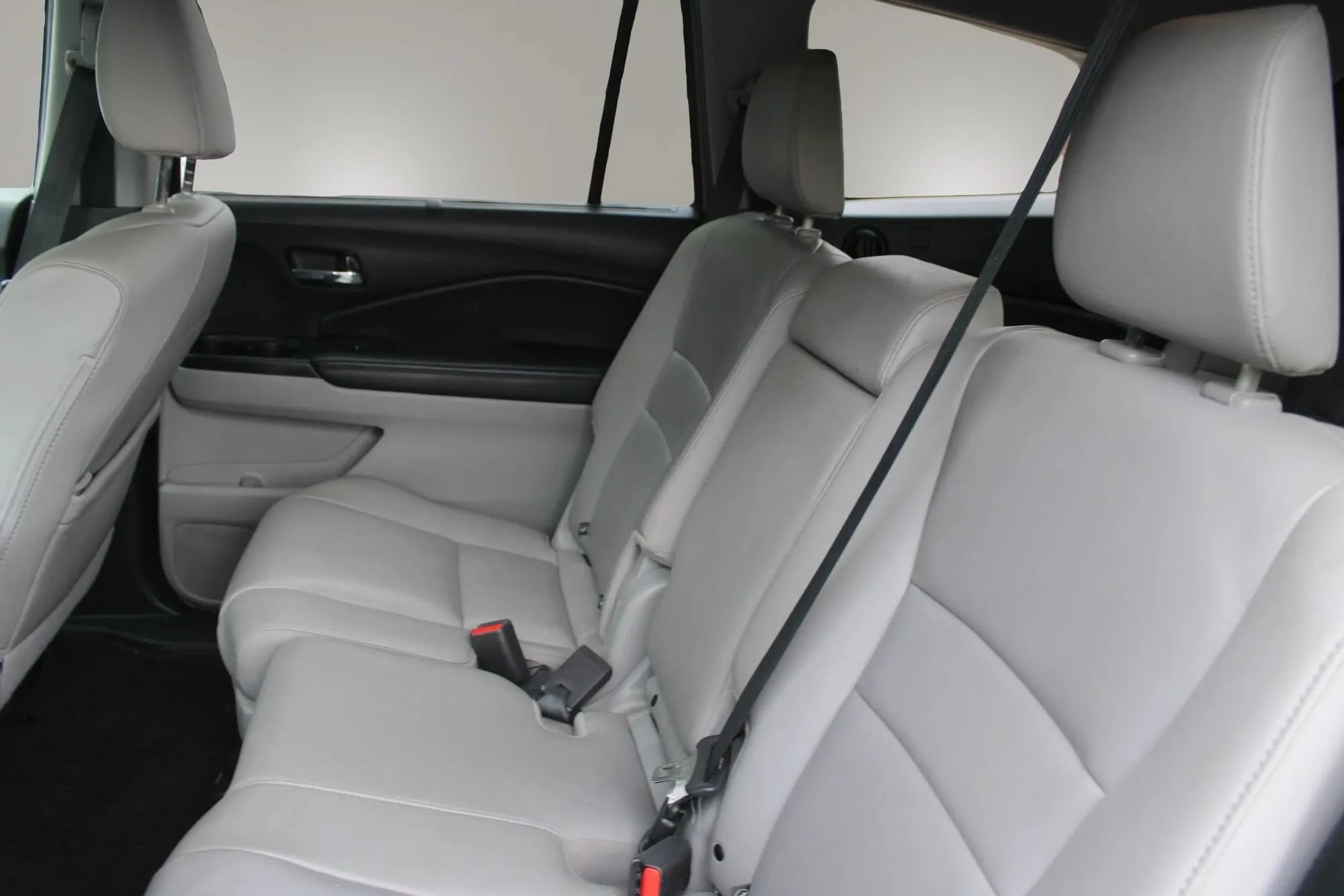 Used 2020 Honda Pilot Touring image 19