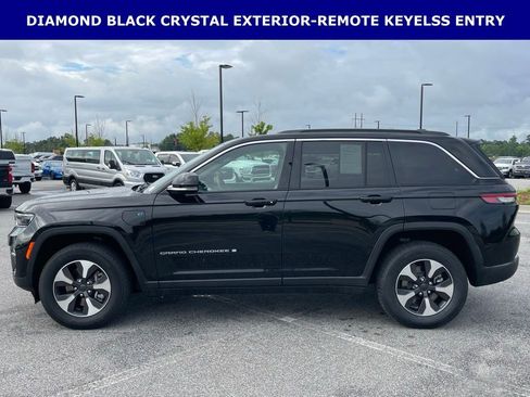 Used 2024 Jeep Grand Cherokee Limited 4xe AWD/4WD image 11