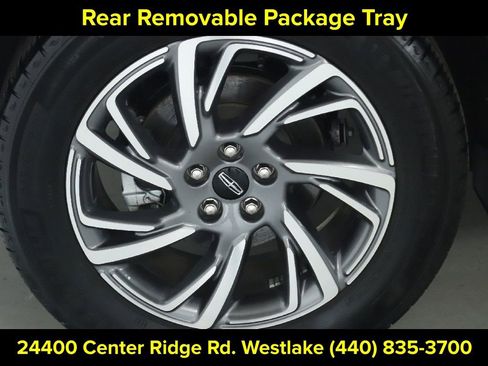 Used 2023 Lincoln Corsair FWD w/ Equipment Group 101A image 12