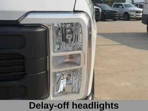 Used 2023 Ford F350 XL RWD image 9