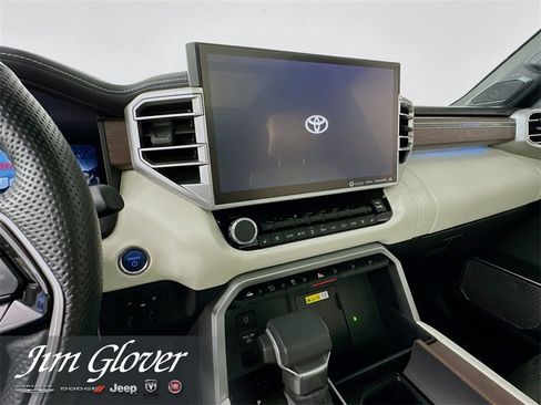 Used 2024 Toyota Sequoia Capstone image 32