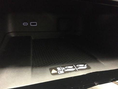 Used 2024 Chevrolet Traverse RS w/ LPO, Floor Liner Package image 28