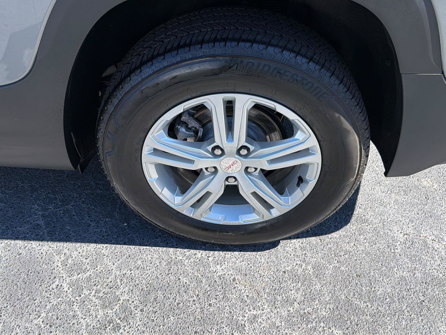 Used 2024 GMC Terrain SLE w/ Driver Convenience Package AWD/4WD image 36