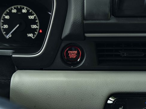 Used 2024 Honda Pilot Touring image 26