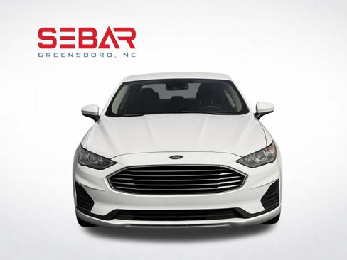 Used 2019 Ford Fusion SE FWD image 2