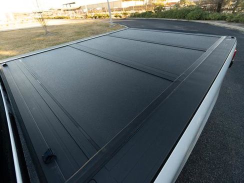 Used 2023 Ford F350 Lariat w/ Lariat Ultimate Package image 13