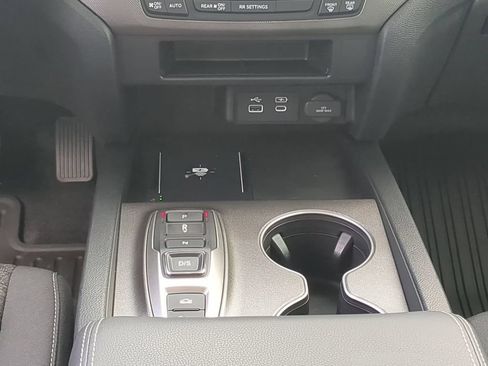 Certified 2025 Honda Ridgeline Sport+ image 16