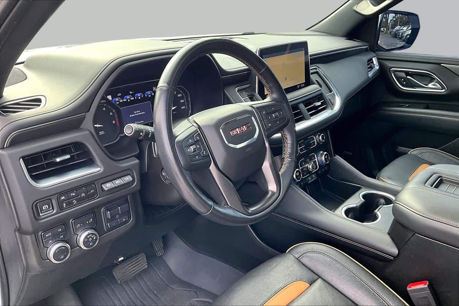 Used 2021 GMC Yukon AT4 w/ AT4 Premium Plus Package AWD/4WD image 18