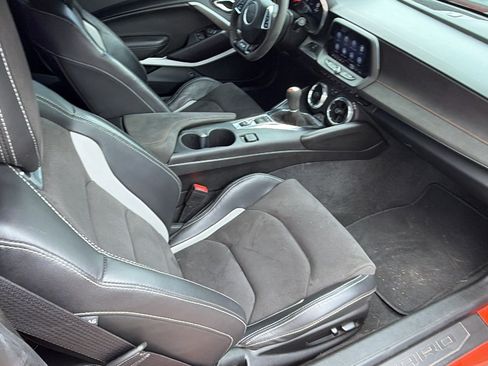 Used 2021 Chevrolet Camaro SS RWD image 20
