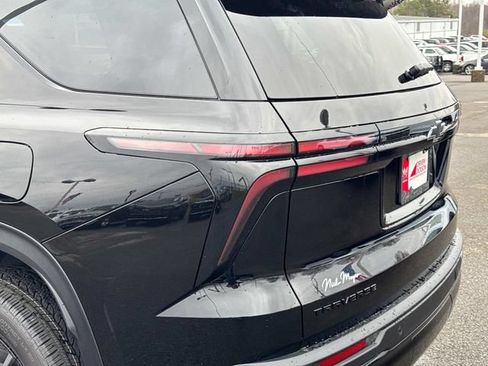 New 2026 Chevrolet Traverse LT w/ Enhanced Driving Package FWD image 12