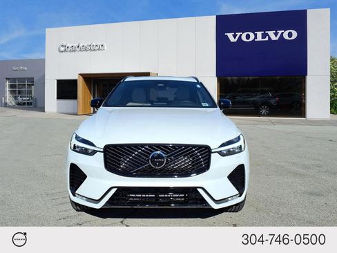 New 2026 Volvo XC60 B5 Plus w/ Protection Package Premier image 8