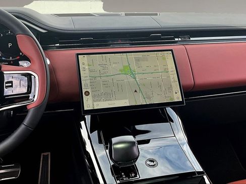 New 2026 Land Rover Range Rover Sport SV image 6