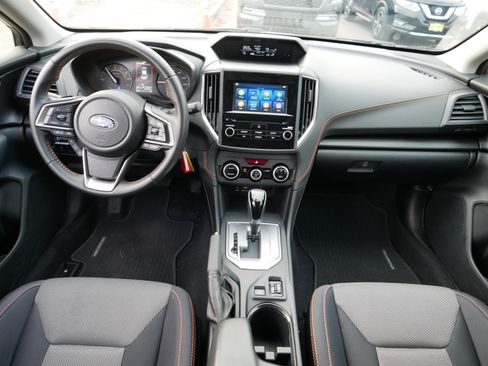 Used 2023 Subaru Crosstrek 2.0i Premium image 10