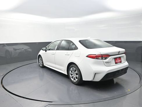 Used 2024 Toyota Corolla LE FWD image 51