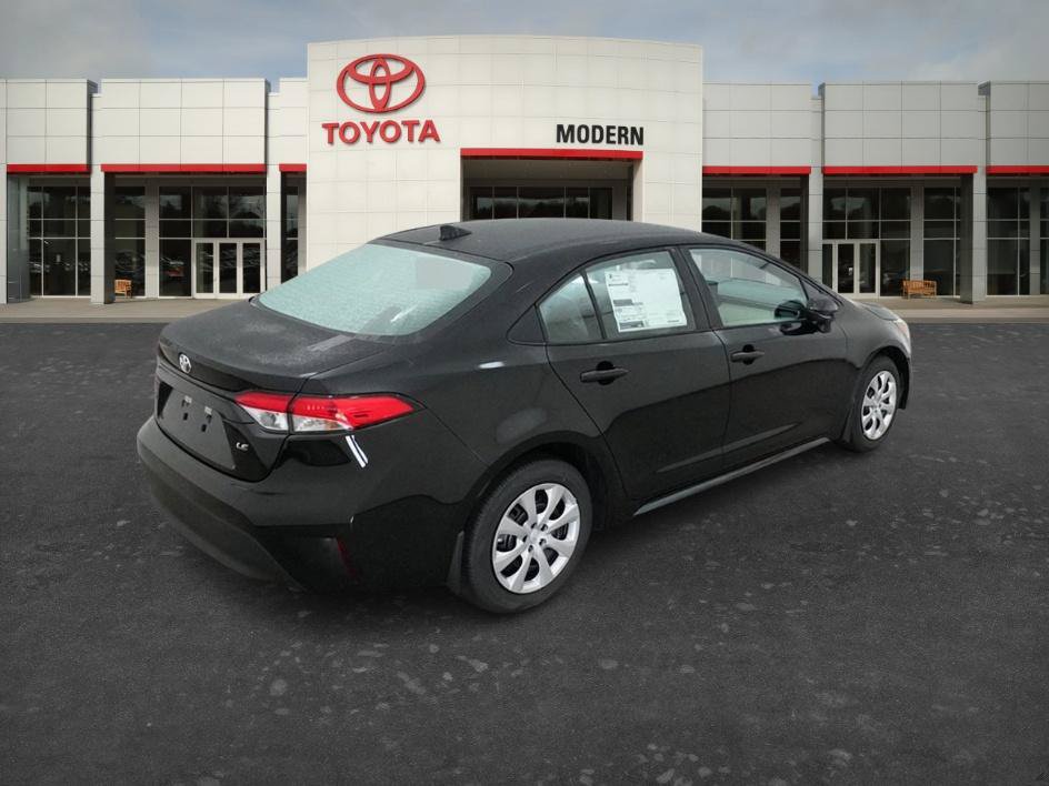 New 2027 Toyota Corolla LE FWD image 9