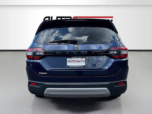 Used 2023 Honda Pilot EX-L image 6