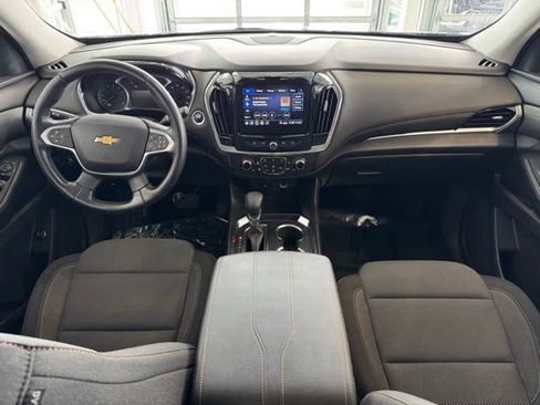 Certified 2021 Chevrolet Traverse LT image 7