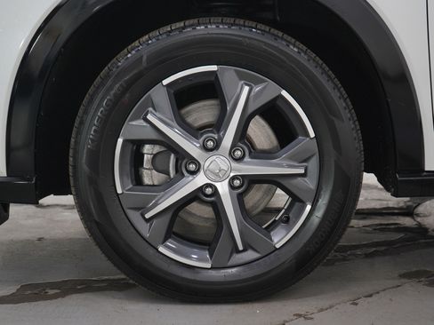 Used 2024 Honda HR-V EX-L image 28