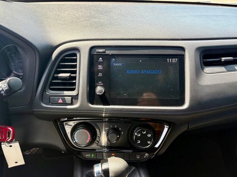 Used 2019 Honda HR-V Sport image 12